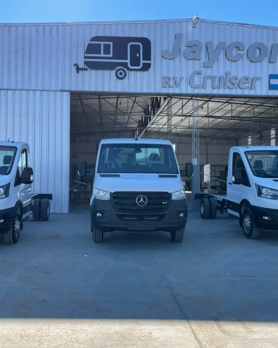 Chasis listos para fabricar en la planta
